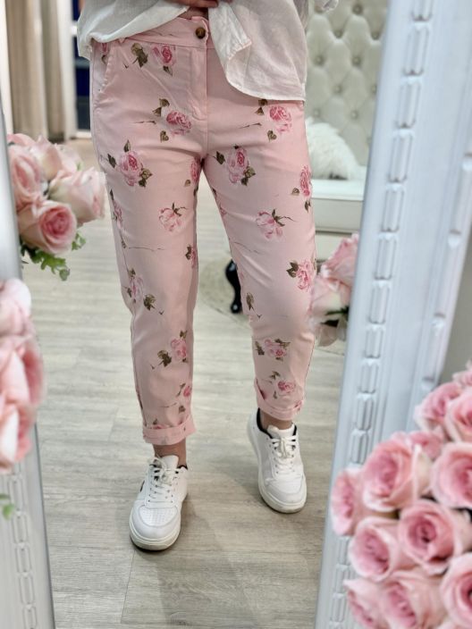 New Collection KukkaHousut 516275 tuotekuva 4 New Collection KukkaHousut 516275 tuotekuva 4