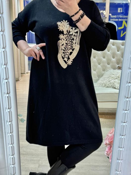 New Collection NeuleMekko 8298 Tennari tuotekuva 2 New Collection NeuleMekko 8298 Tennari tuotekuva 2