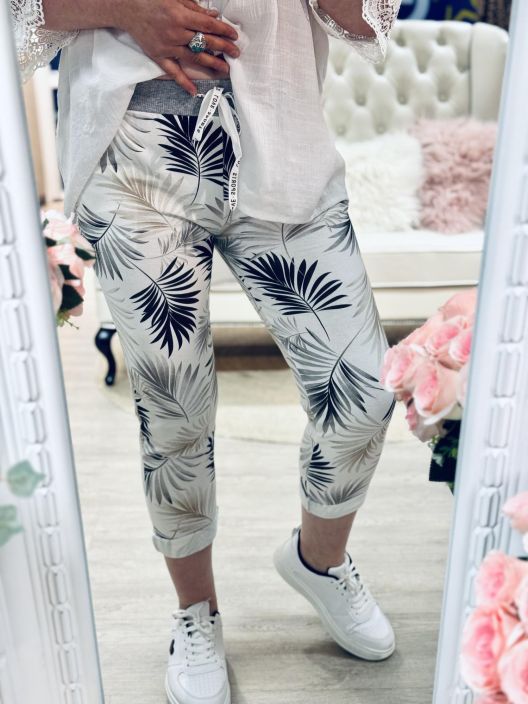 New Collection Joggerit Lehti 606 tuotekuva 1