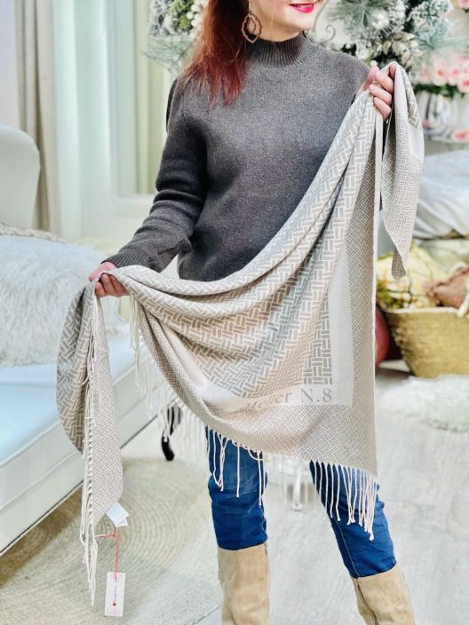 Street One Kolmiohuivi 573020 tuotekuva 1 Street One Kolmiohuivi 573020 tuotekuva 1