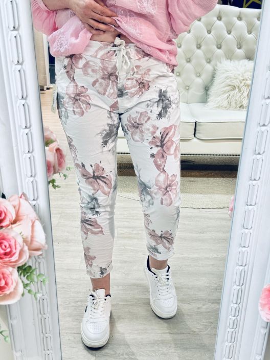 New Collection Joggerit 582 Kukka tuotekuva 5