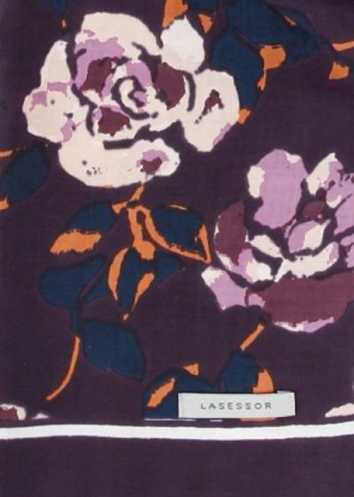Lasessor Huivi Rosette Lasessor kaunis kukallinen huivi. Materiaalina silkkisen pehmea lyocell. Sopii hyvin kaulalle ja