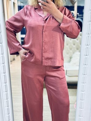 A -VIEW A-VIEW SatiiniPusero Carole 8081 Old Rose