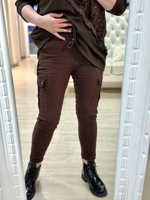 New Collection ReisitaskuJoggerit Hope 043 tuotekuva 1 New Collection ReisitaskuJoggerit Hope 043 tuotekuva 1