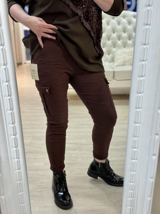 New Collection ReisitaskuJoggerit Hope 043 tuotekuva 2 New Collection ReisitaskuJoggerit Hope 043 tuotekuva 2