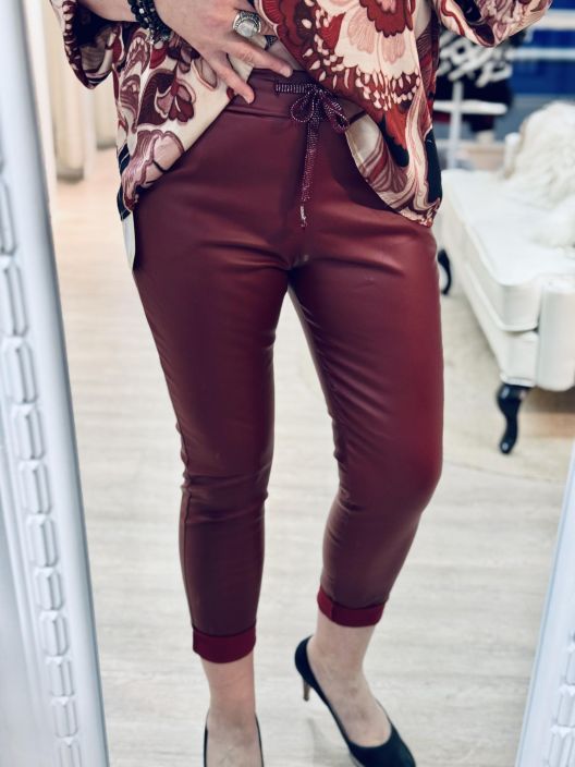 New Collection KeinoNahkaJoggerit 022 tuotekuva 3 New Collection KeinoNahkaJoggerit 022 tuotekuva 3