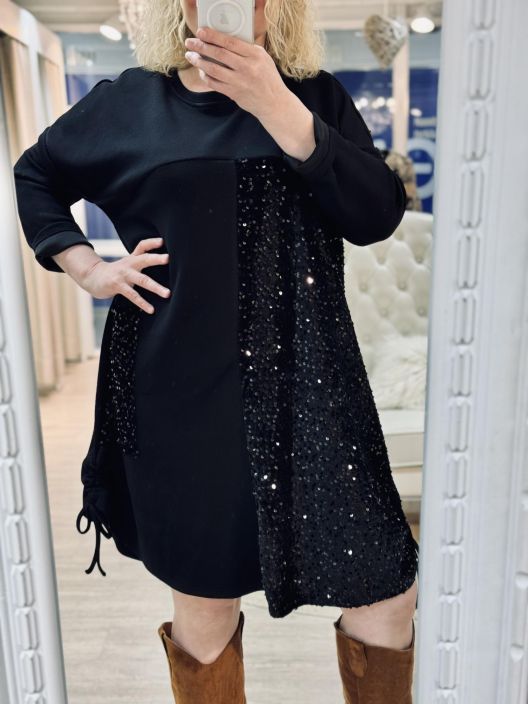 New Collection Paljettimekko 7257 tuotekuva 1 New Collection Paljettimekko 7257 tuotekuva 1