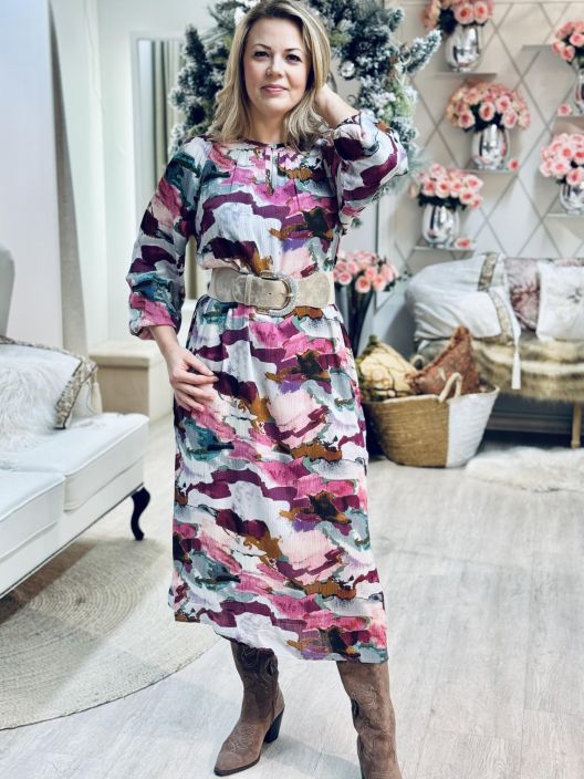 ZE-ZE Maximekko Cher 500973 Sky Way ZE-ZE maximekko mukavan ohutta ja pehmeaa viskoosikreppia. Mallissa on raglanhiha ja