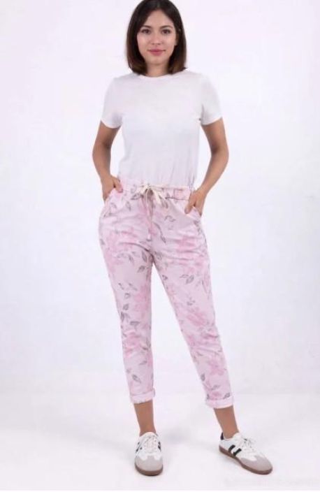 New Collection Joggerit Kukka 653 tuotekuva 12 New Collection Joggerit Kukka 653 tuotekuva 12